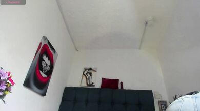 Allison_Star1 - Porn Video [Cam4]: beautiful décolletage, vibrant host, popular internet personality