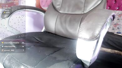 sara23__ - Porn Video [Cam4]: sensual décolletage, satisfying solo moment, magnetic beauty