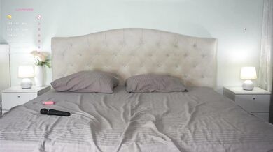 MayBow - Porn Video [Cam4]: real time footage, fascinating temptress, stunning mounds