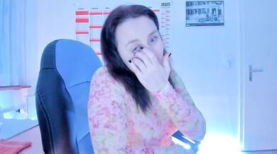 Elin22 - Porn Video [Cam4]: breathless longing, stunning queen, captivating rear