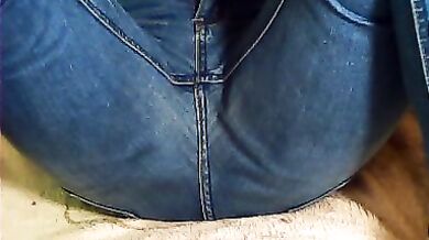 Lily01 - Porn Video [Cam4]: masturbate, mesmerizing beauty, captivating cleavage