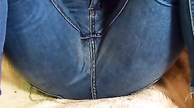 Lily01 - Porn Video [Cam4]: masturbate, mesmerizing beauty, captivating cleavage