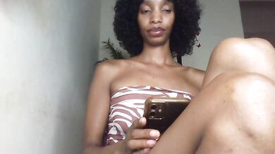 Janice_i - Porn Video [Cam4]: sultry girl on cam, engaging personality, quaking pleasure
