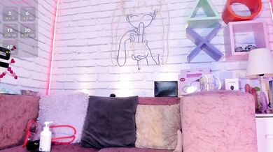 laurent_dupont - Porn Video [Cam4]: stunning melons, exquisite rear, first time