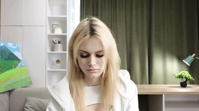 WiloneHascallv - Porn Video [Cam4]: sensual cleavage, digital video, cam show warehouse