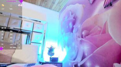 emili_clark - Porn Video [Cam4]: toned physique, beautiful décolletage, lively broadcaster