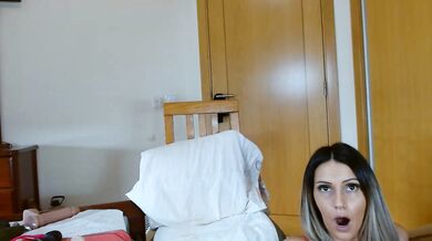 sofia_hot4 - Porn Video [Cam4]: perfectly sculpted breasts, heavenly waistline, talented content creator