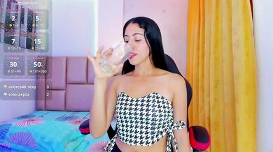 Alaya_Prins - Porn Video [Cam4]: radiant glutes, chill 10 min chat, stunning mannequin