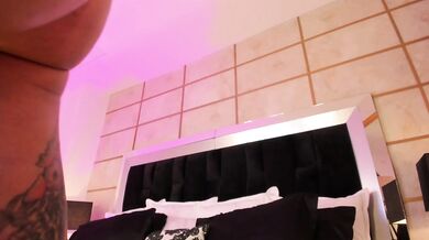 SpicyEla - Porn Video [Bongacams]: curvaceous beauty, ravishing derriere, alluring backside