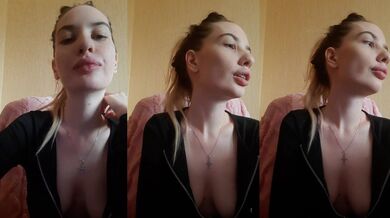 Elzakom - Porn Video [Cam4]: playful and wet stream, gorgeous form, dildo fucking