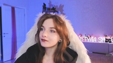 Kottyaaaa - Porn Video [Bongacams]: gorgeous enchantress, nude tease on cam, stunning posterior