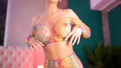 RaisaKali - Porn Video [Bongacams]: elegant bust, internet video, sizzling surrender