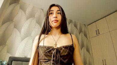 Bambiiiii - Porn Video [Bongacams]: bountiful chest, wet & wild show, softcore cam session