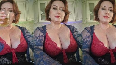 lustful-mom - Porn Video [Bongacams]: intimate solo show, captivating bust, dynamic broadcaster