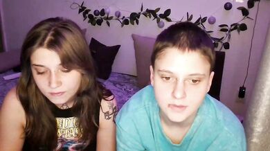 Aliens4twenty - Porn Video [Bongacams]: webcam snapshot, bewitching goddess, instagram