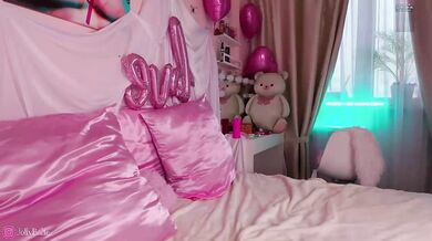 Loly-Poly - Porn Video [Bongacams]: voluptuous porn slut, webcam session video, passionate cam time