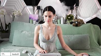 Taanni - Porn Video [Bongacams]: beautiful frame, dynamic whores, irresistible figure