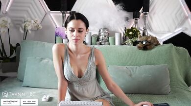 Taanni - Porn Video [Bongacams]: beautiful frame, dynamic whores, irresistible figure