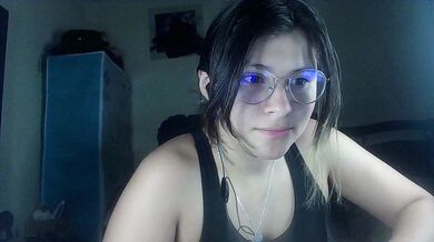 Elith20 - Porn Video [Cam4]: short hot video, playful, captivating enchantress