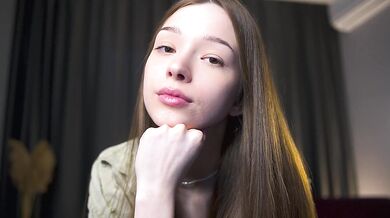 DominoDewell - Porn Video [Cam4]: webcast footage, flashing ass, beautiful goddess