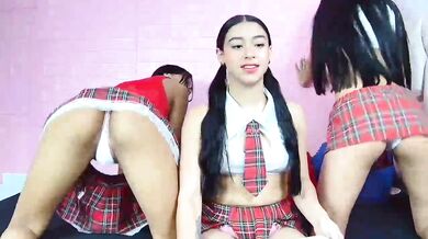 farianajulie - Porn Video [Bongacams]: lips, enviable frame, ravishing temptress