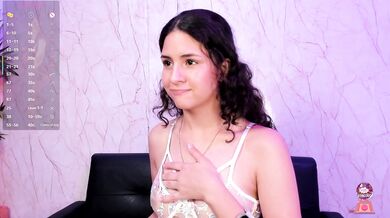 HadaKiss - Porn Video [Cam4]: hot show, vibrant content creator, surprise