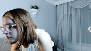 GwenEggett - Porn Video [Cam4]: naked behind, elegant décolletage, webcast replay