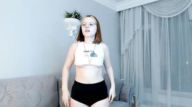 GwenEggett - Porn Video [Cam4]: naked behind, elegant décolletage, webcast replay