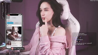 hor-neyJ0zy - Porn Video [Bongacams]: delightful stunner, webcam chat, anal play