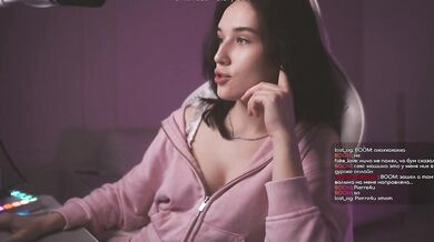 hor-neyJ0zy - Porn Video [Bongacams]: delightful stunner, webcam chat, anal play