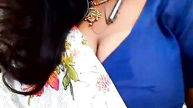 Tamilsathya2024's naughty roleplay: Indian housewives squirt in the best way possible