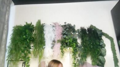 Watch scyrim2's first ever cam show: Shaving Russian fingers, topless cam, and hot facesitting!