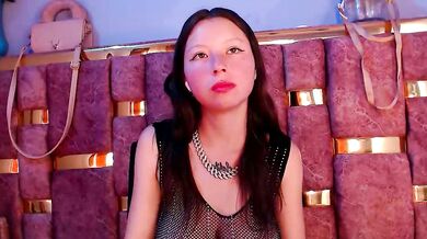 Mery_002 gets her tight ass drilled with double penetration and a vibrator