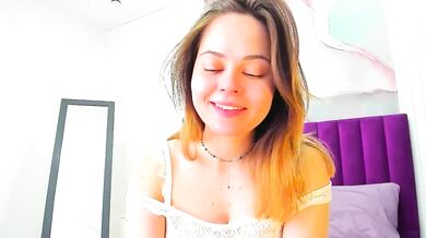 Kelly_Cuutie's Dirty Talk: Erotic Striptease with Best Young & Cheapest Privateers