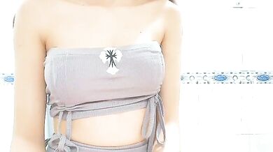 Watch Misa_Rose's big ass and camel toe get soaked in cum while squirting in doggy-style!