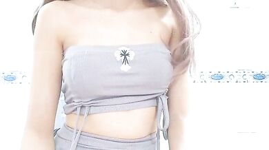 Watch Misa_Rose's big ass and camel toe get soaked in cum while squirting in doggy-style!