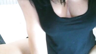 Hornymom42 shows off her curvy-white body in a hot oil-show topless-interactive-toys-fantasy