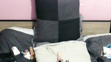 Chatonne69's steamy solo session - young brunettes fingering, sucking, and blowing in heels