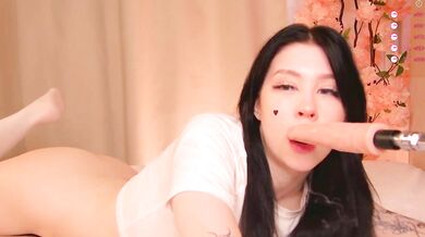 CarolMiles: A dirty-talk-filled deepthroat and handjob video for horny teens