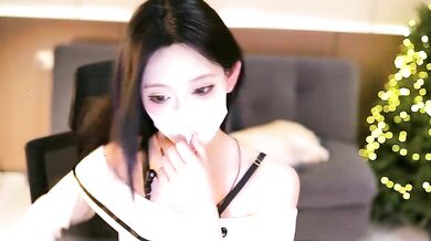 Yaya_86's Luxurious Private Asian Hd Striptease with Young Black-haired Youngster