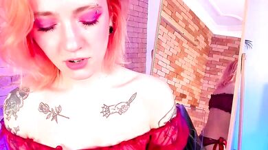 Alex_Fck's petite ass gets fingered while riding a young fuck machine in HD