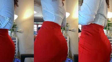 Watch BeccaWilsson's hot role-play with young ebony toys & squirt in shower