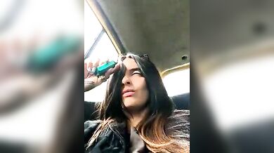 Sam_Sara's first time outdoor anal-doggy-style twerk video