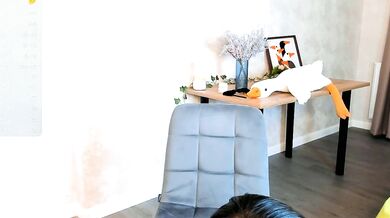 FloraEves gets off with a jerk-off instruction on a cheap webcam camera