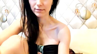 SEXYQUEEN55 goes wild with double penetration & dirty talk in hot white MILF action