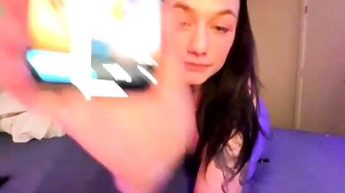 Chloetease's private outdoor cam show featuring young luxury girls twerking & cumming with toys