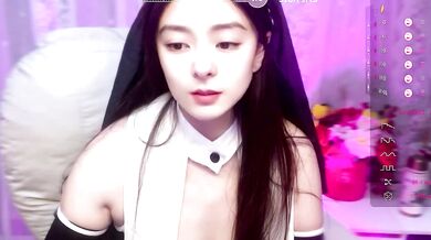 Juicypeach-77's Emo Best Young Young Video: Petite Asian Dildo-Or-Vibrator Flashing in Public