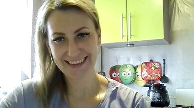 AshleyXHoney's tight pussy gets a private striptease in a cheap Russian video