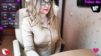 Muza-Love - Porn Video [Bongacams]: exquisite muse, captivating performer, lively host