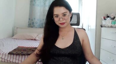 Ohmysweetlips - Porn Video [Cam4]: enthusiastic whores, masturbate, voluptuous pleasure